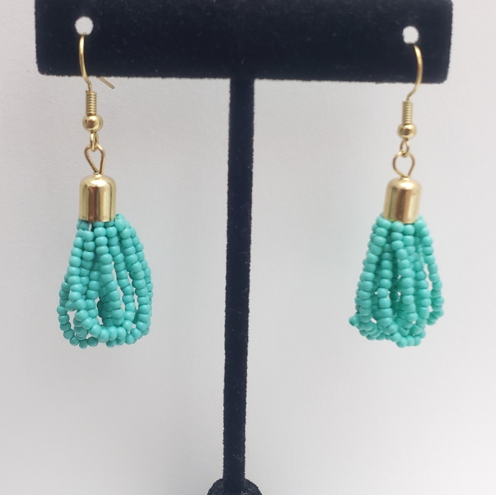 New Turquoise Seed Bead Drop/Dangle French Wire 18k Gold Plated - Picture 3 of 4